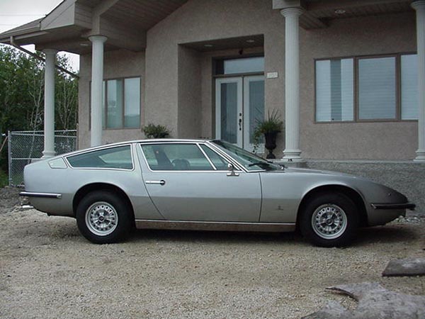 Maserati Indy