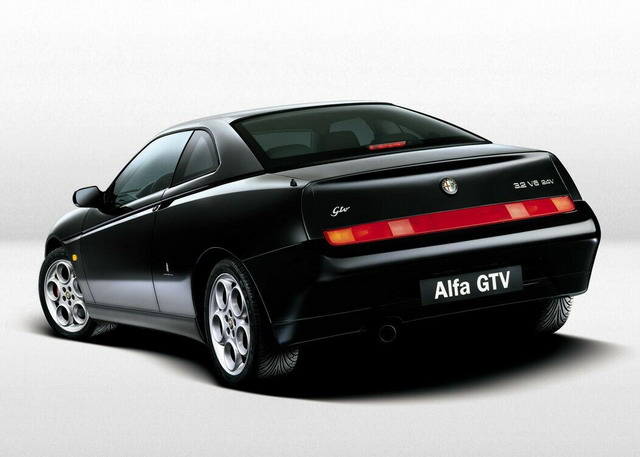 Alfa Romeo GTV